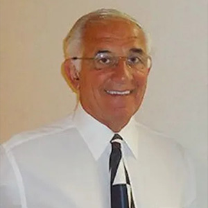 Portrait of Dr. Dahar